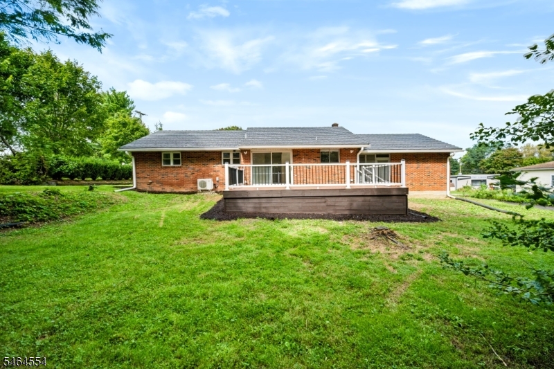 644 Pursel St Property Photo 39