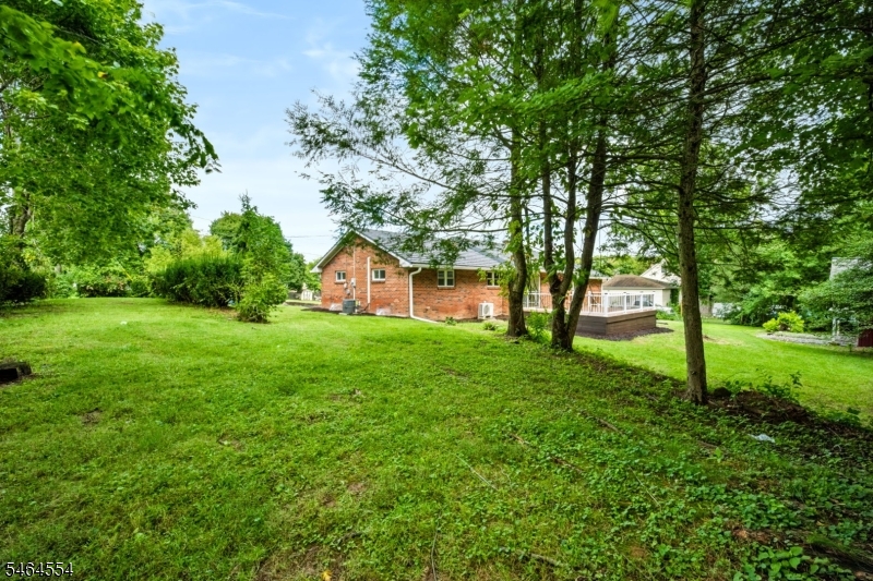 644 Pursel St Property Photo 41