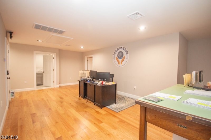 406 County Rd 565 - Unit D Property Photo 4