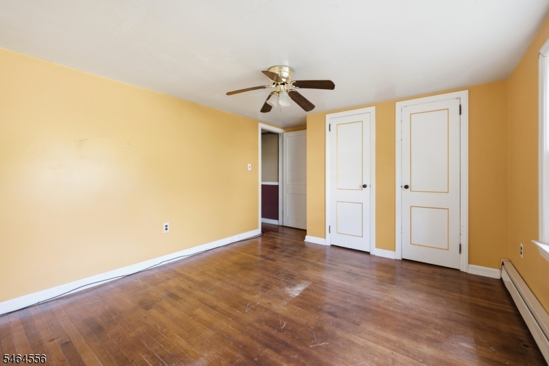 15 Roosevelt Ave Property Photo 12