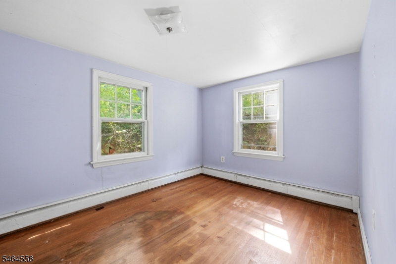 15 Roosevelt Ave Property Photo 19
