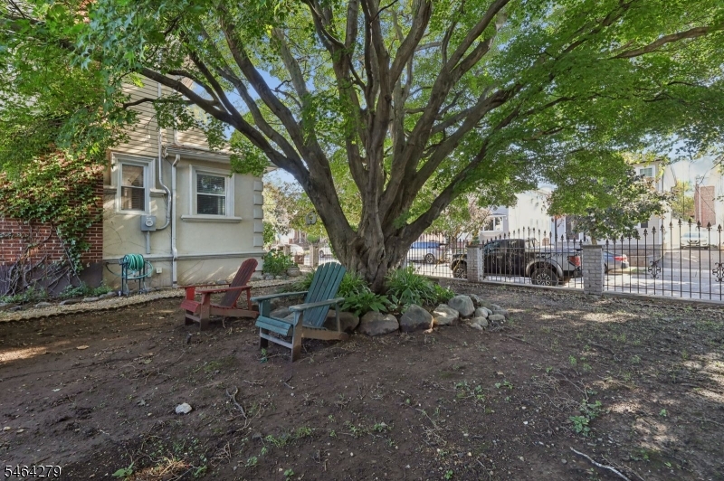 233 15 Street Property Photo 19