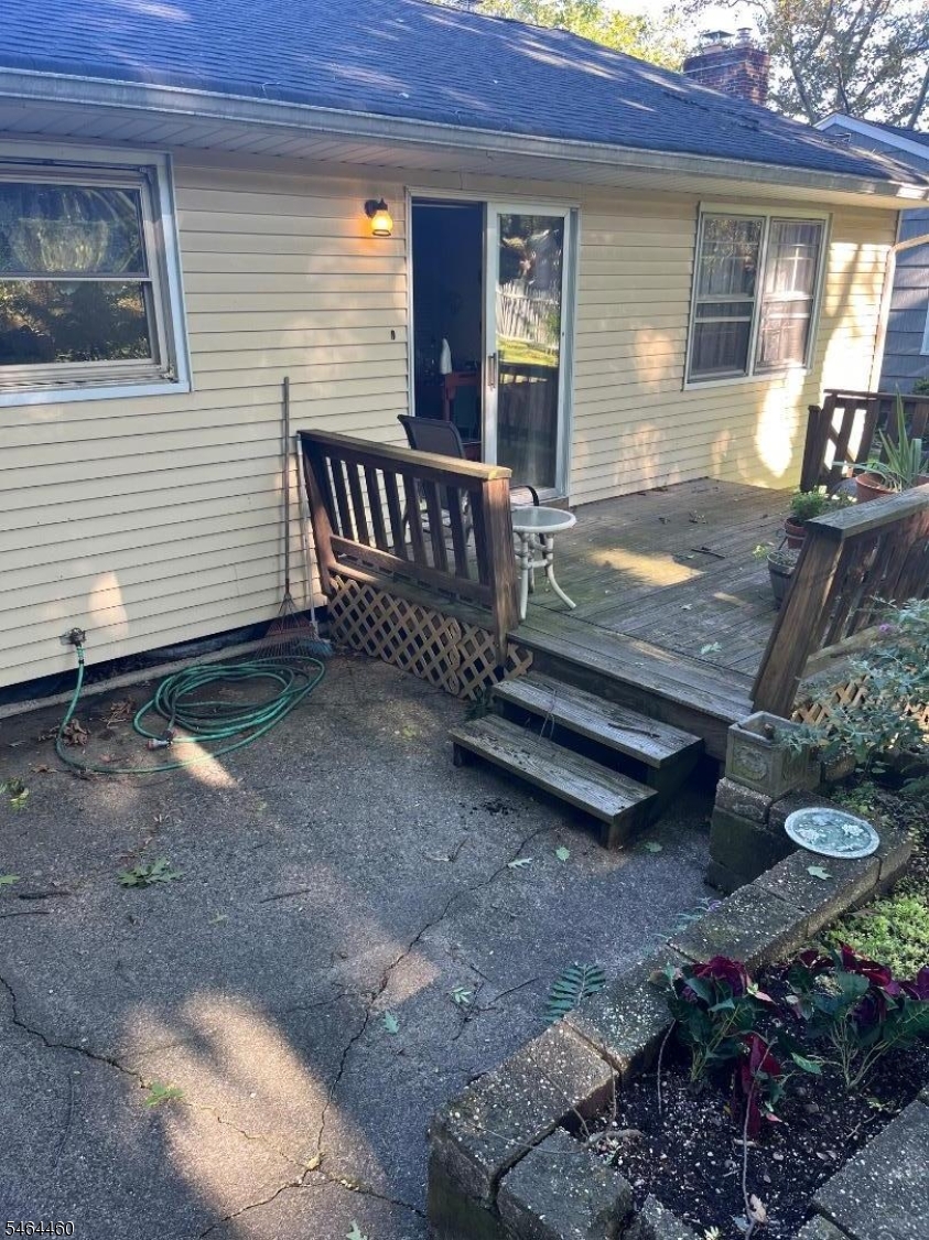 20 Mitchell Ave Property Photo 12