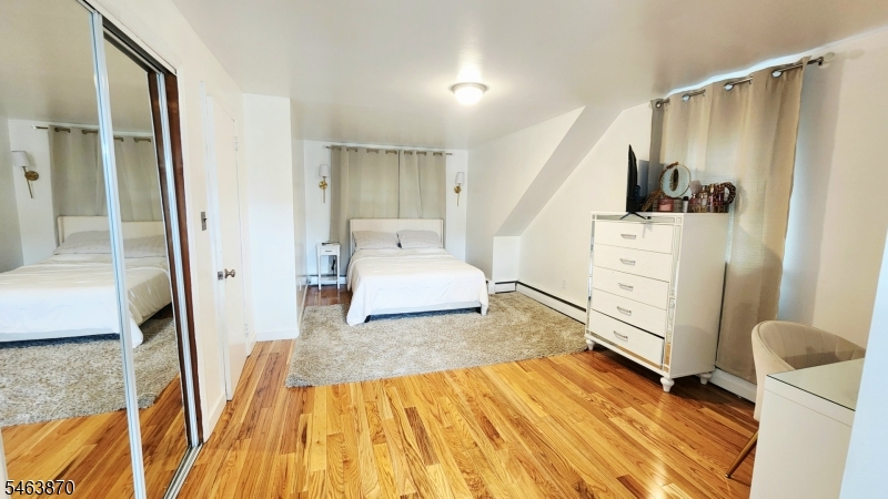 11 Brookhill Pl Property Photo 9