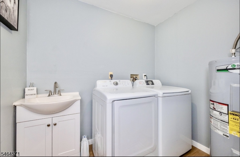 6 Upper Notch Rd Property Photo 21