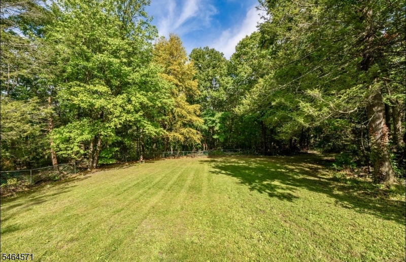 6 Upper Notch Rd Property Photo 26