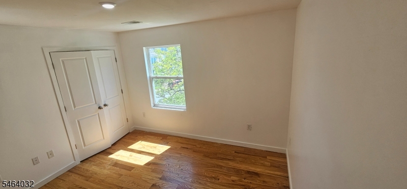 106 Grove Ter Property Photo 12