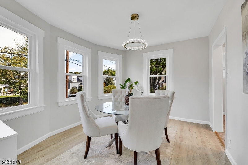 345 Broughton Ave Property Photo 10