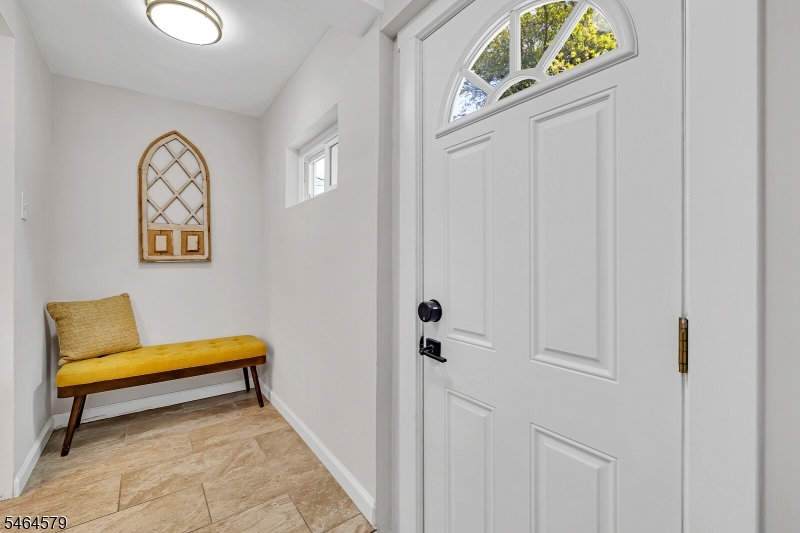 345 Broughton Ave Property Photo 16