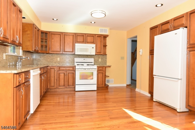 39 Jasper Rd Property Photo 7