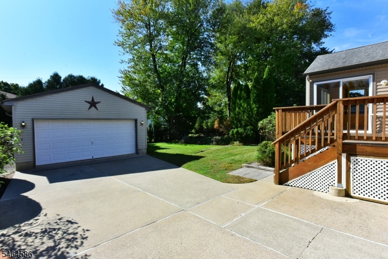 39 Jasper Rd Property Photo 27