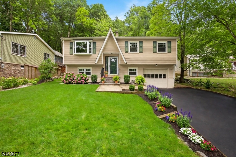 89 Tomahawk Trl Property Photo 2