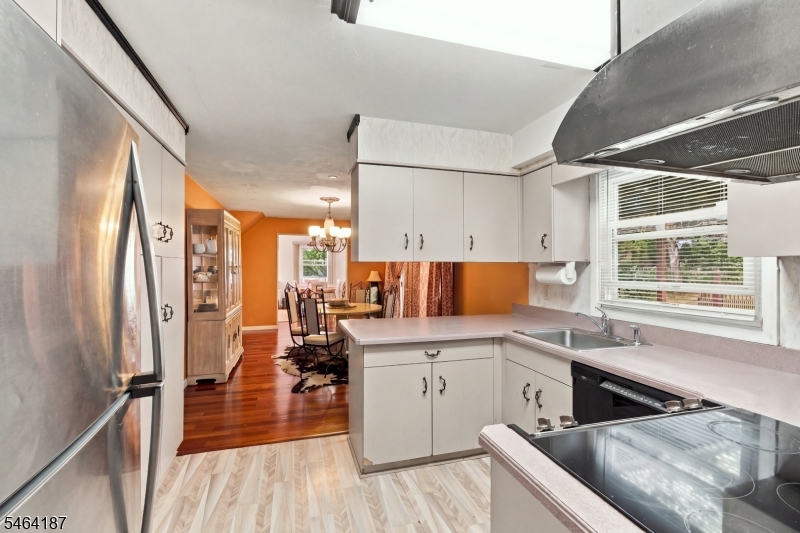 22 Summerall Rd Property Photo 8