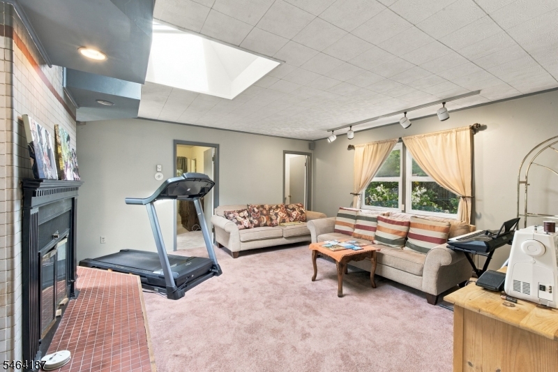 22 Summerall Rd Property Photo 12