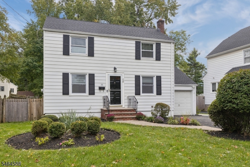 28 Laurel Pl Property Photo 1