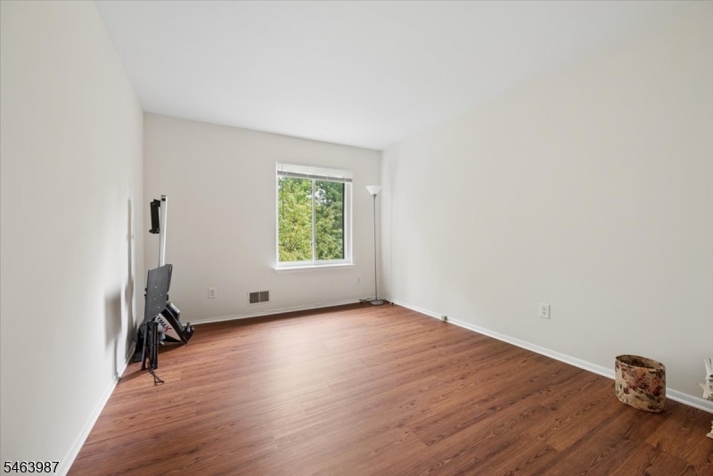 662 Marshall Rd Property Photo 20