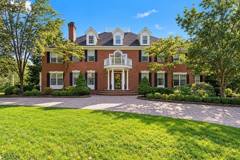 11 Baltusrol Way Property Photo 1