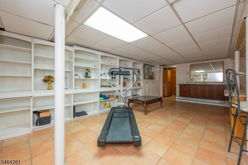 2 Glencove Rd Property Photo 25