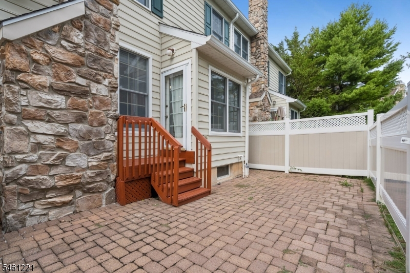 233 Patriot Hill Dr Property Photo 9