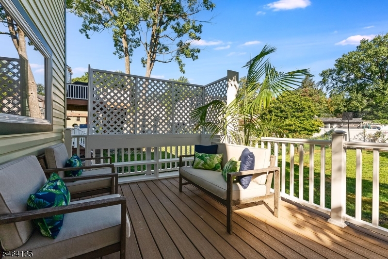 7 Hazelwood Rd Property Photo 29