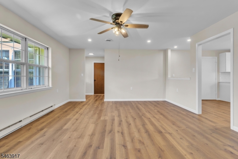 27 Cambridge Cir Property Photo 25