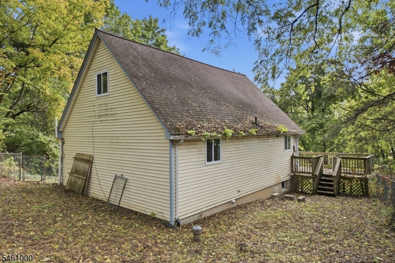 7 Winding Hill Rd Property Photo 25