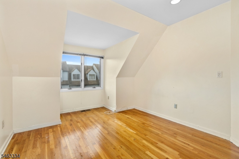 21 Village Park Ct Property Photo 15