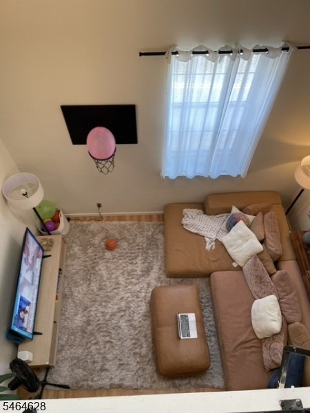 408 Bloomfield Ave 2 Property Photo 11