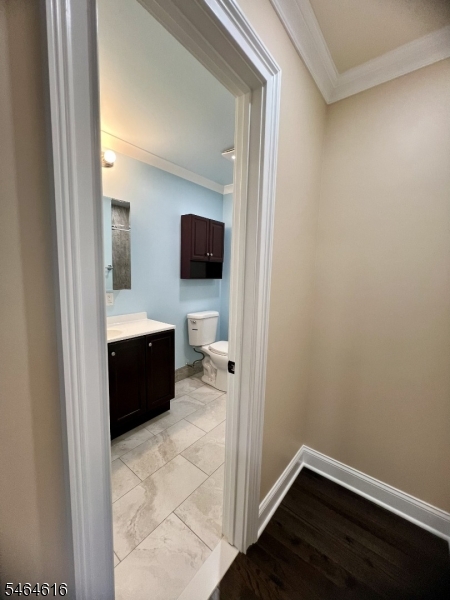 666 Mill St 8 Property Photo 26