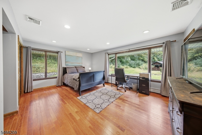 161 Pequest Rd Property Photo 28
