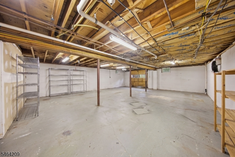 161 Pequest Rd Property Photo 35