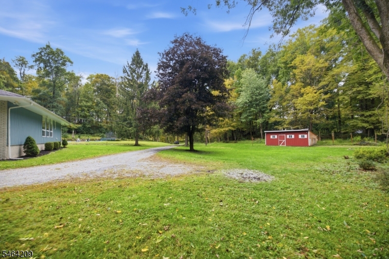 161 Pequest Rd Property Photo 41
