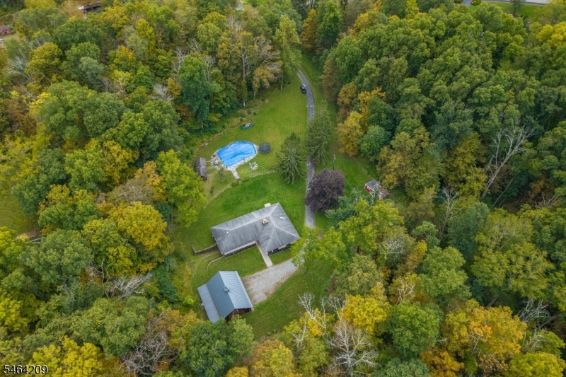 161 Pequest Rd Property Photo 48