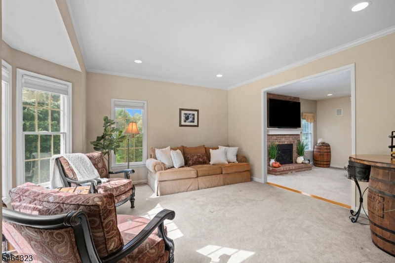 10 Berkshire Way Property Photo 4