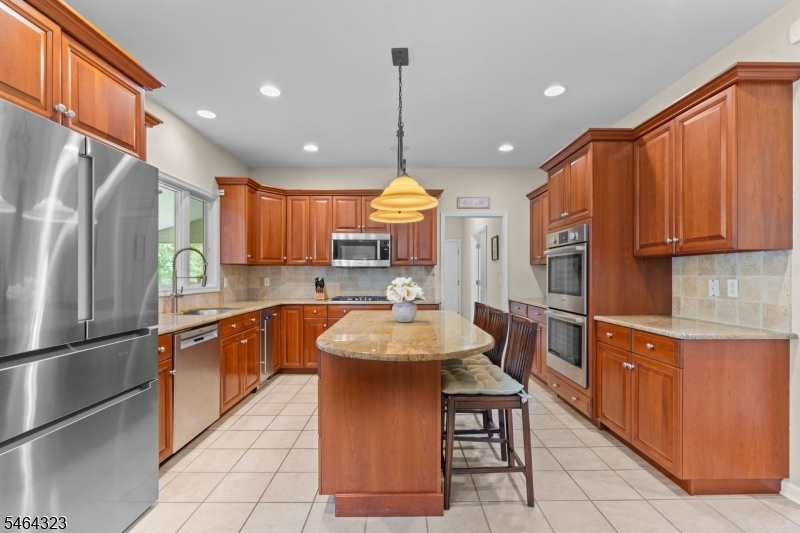 10 Berkshire Way Property Photo 12