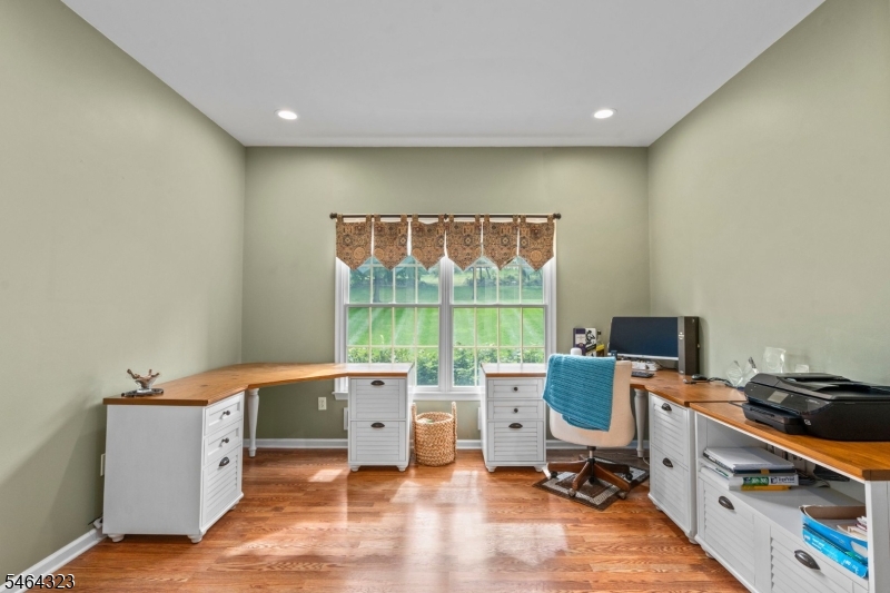 10 Berkshire Way Property Photo 16