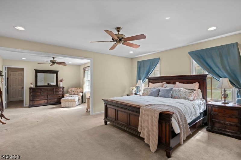 10 Berkshire Way Property Photo 18