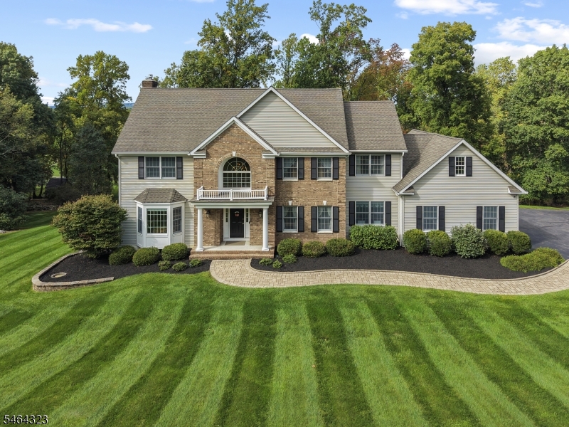 10 Berkshire Way Property Photo 44