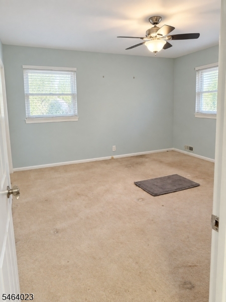 7 Crossbrook Ln Property Photo 19