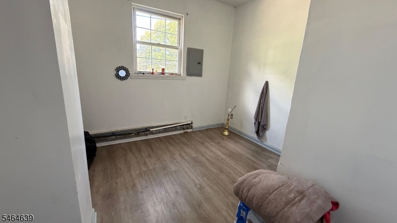 640 E Front St Property Photo 15