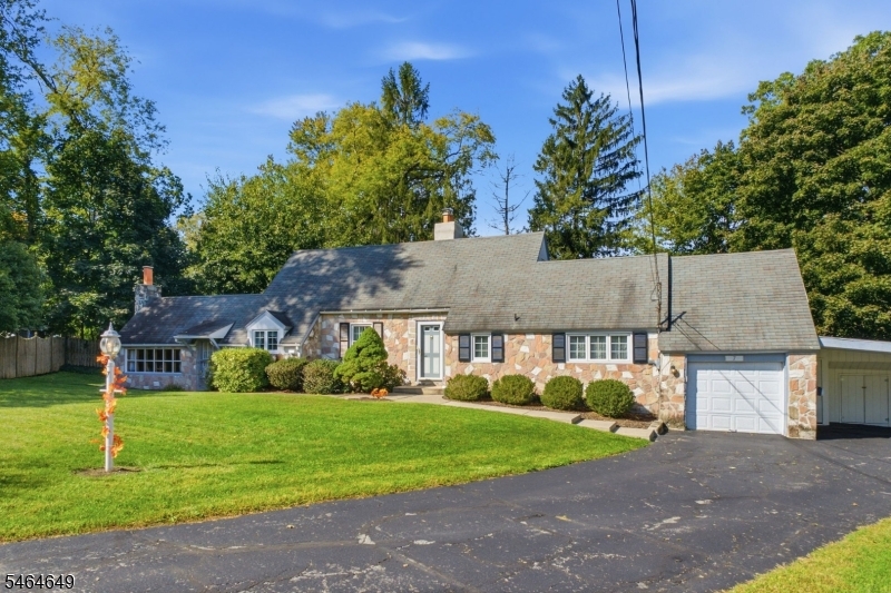 7 Putting Grn Property Photo 2