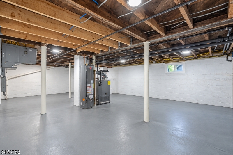 419 Locust St Property Photo 18
