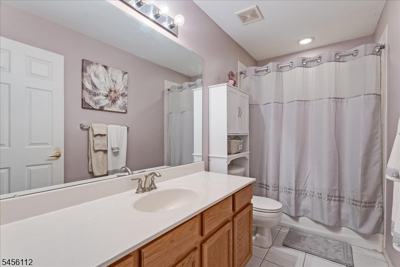 9 Ferndale Ln Property Photo 14