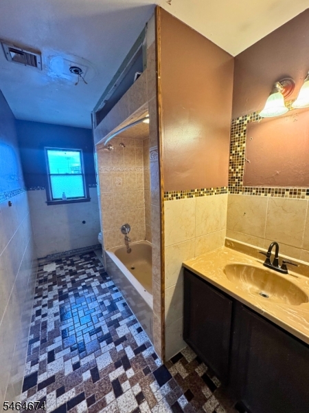 43 Hope St Property Photo 7