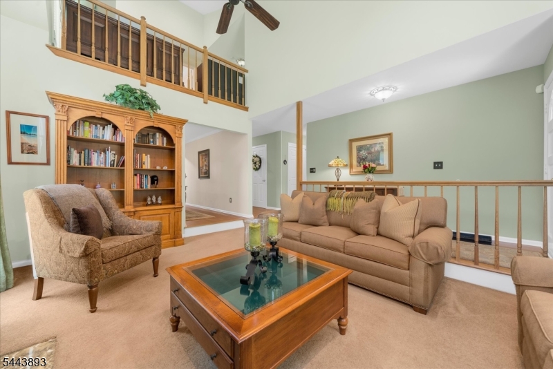 753 Vanessa Ln Property Photo 8