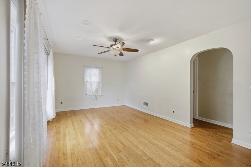 9 Miller Ave Property Photo 9
