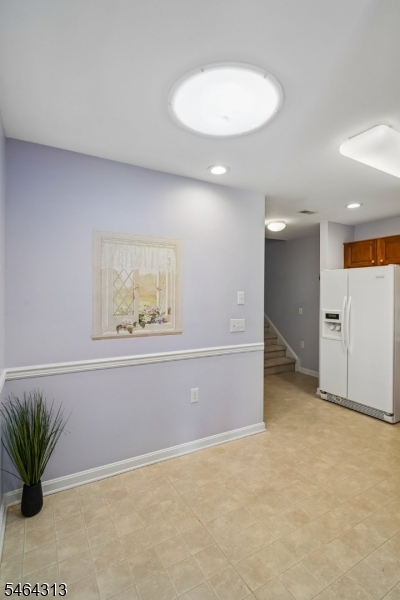 153 Merry Ln. Property Photo 15