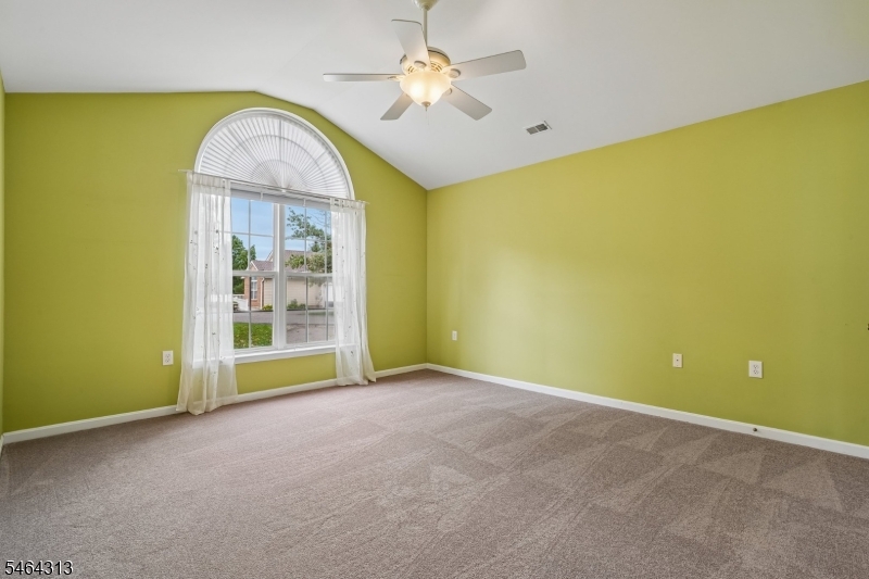 153 Merry Ln. Property Photo 18