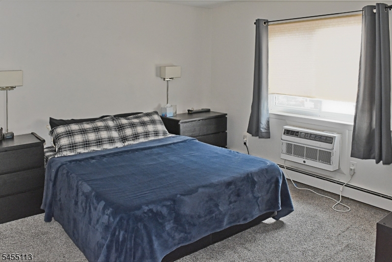 195 N Beverwyck Rd 17 Property Photo 6