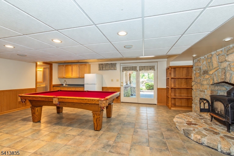 9 Tracey Ln Property Photo 12